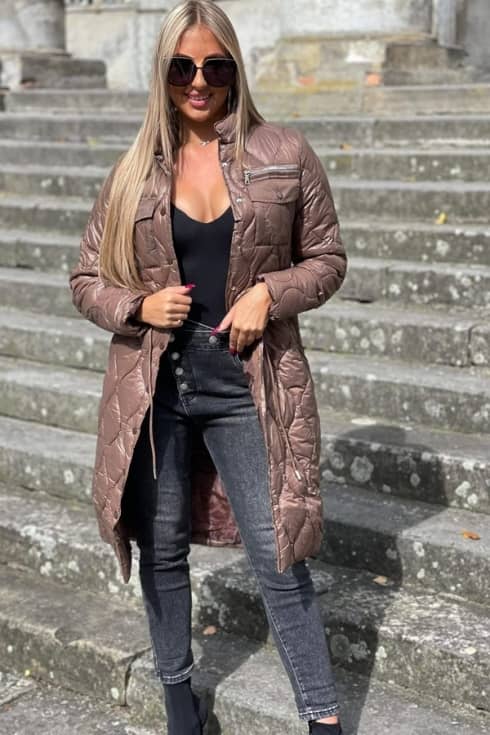 Płaszcz damski OLIVIA pikowany BRĄZ